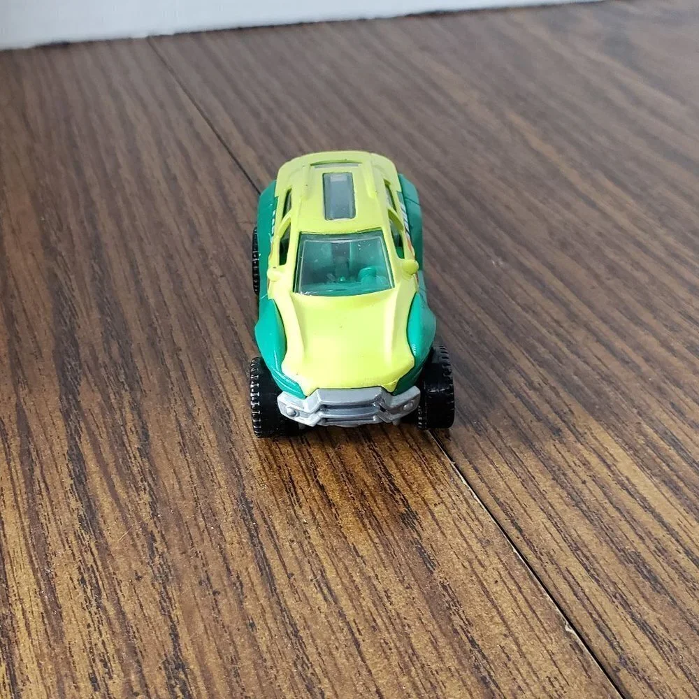 2013 Matchbox Turn Tamer Aqua MBX Team Off Road Suv Racer Diecast Rover Green